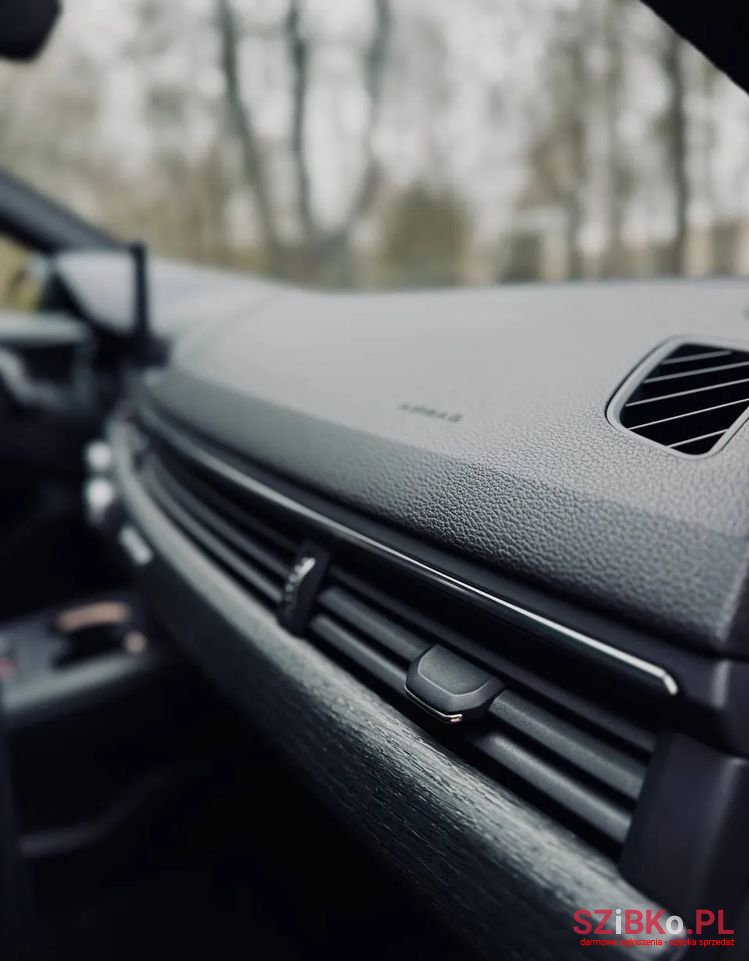 2017' Audi A4 photo #3