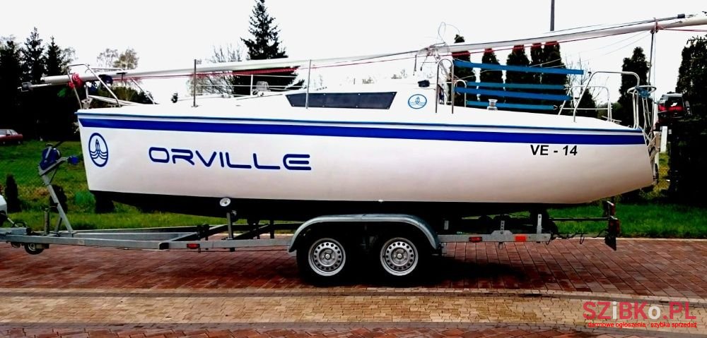 1996' Focus photo #1