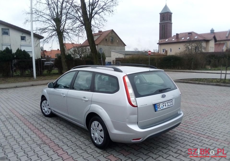 2008' Ford Focus photo #3