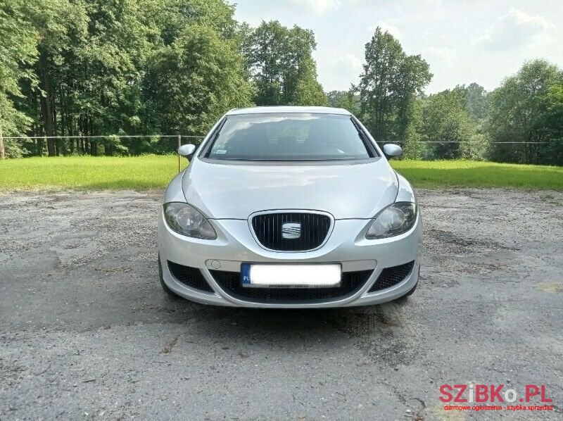 2006' SEAT Leon photo #2