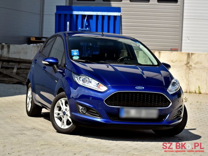 2016' Ford Fiesta photo #5