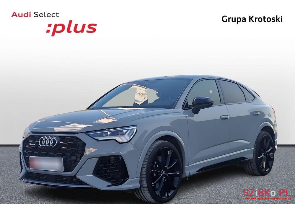 2021' Audi RS Q3 Sportback photo #1