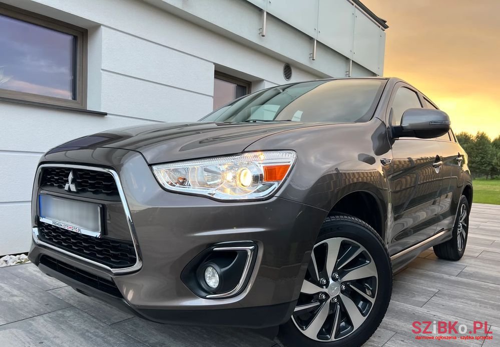 2015' Mitsubishi ASX 1.6 Intense Plus photo #4