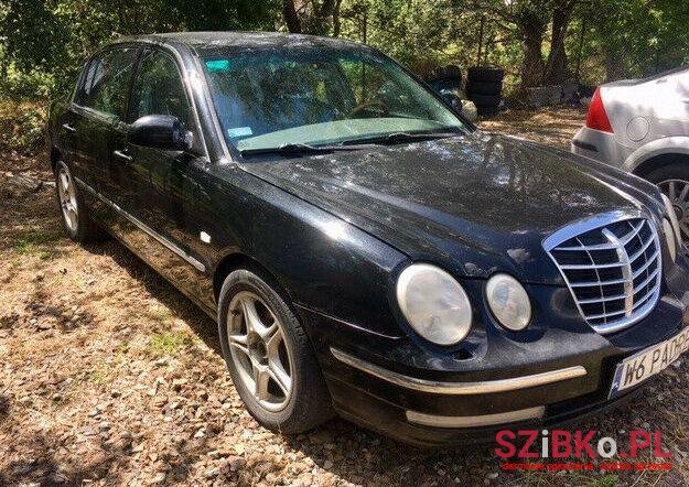 2004' Kia Opirus photo #2