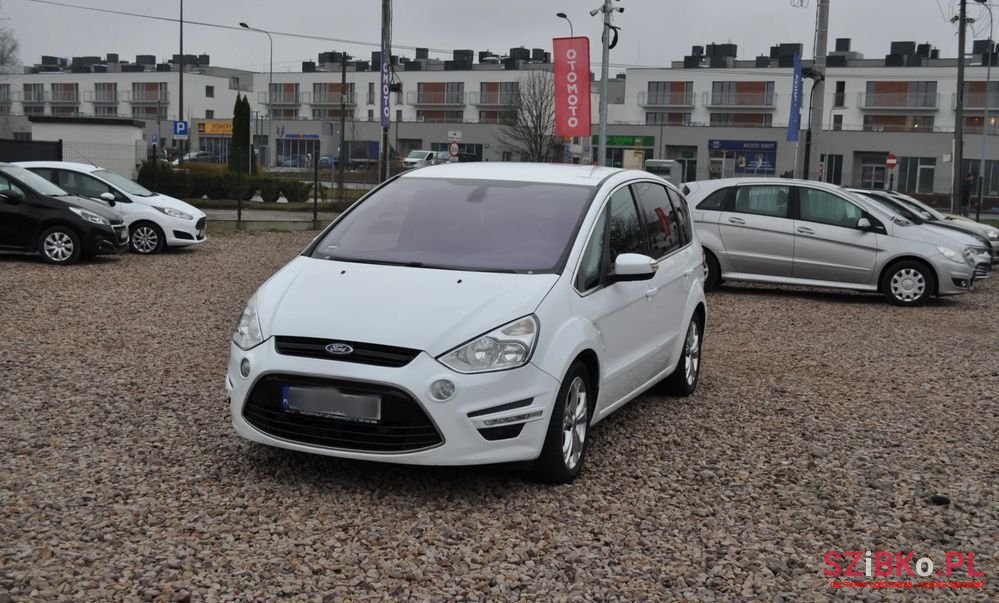 2011' Ford S-Max photo #2