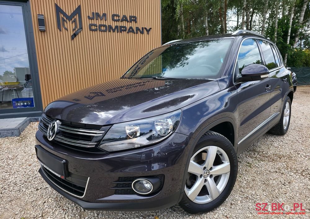 2015' Volkswagen Tiguan photo #1