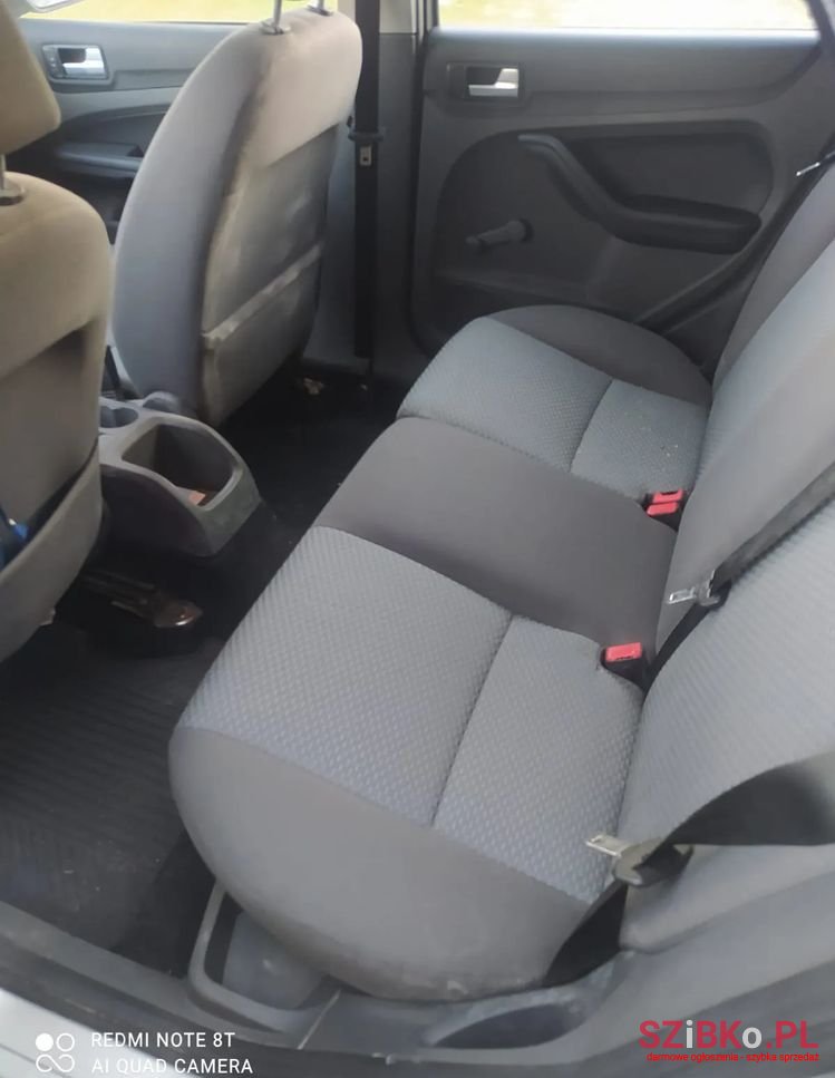 2007' Ford Focus photo #5