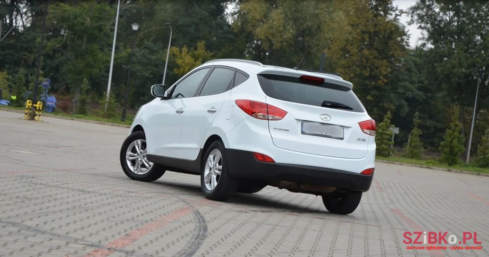 2010' Hyundai ix35 photo #5