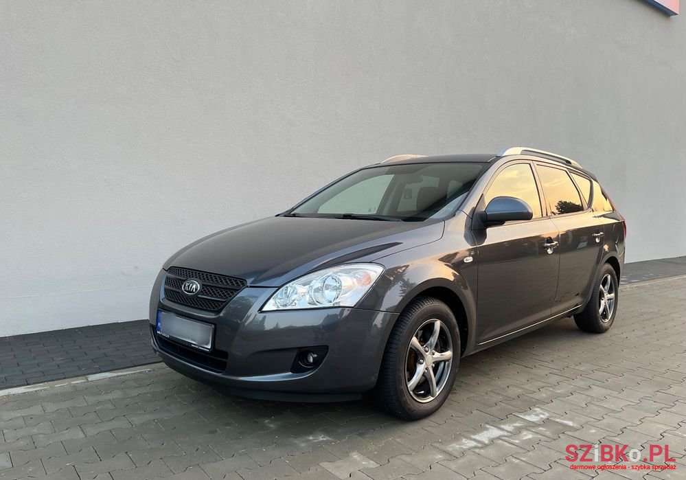 2009' Kia Ceed Optimum photo #2