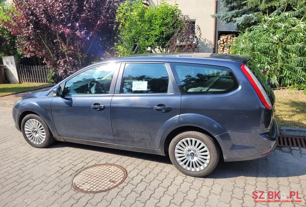 2008' Ford Focus 2.0 Tdci Dpf Ghia photo #2