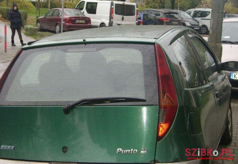 2001' Fiat Punto photo #3