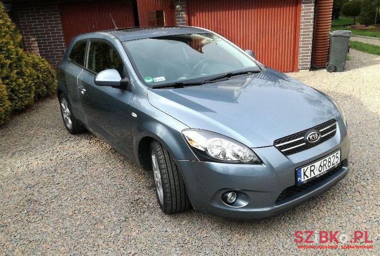 2008' Kia Pro Ceed photo #3