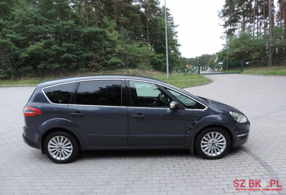 2010' Ford S-Max photo #4