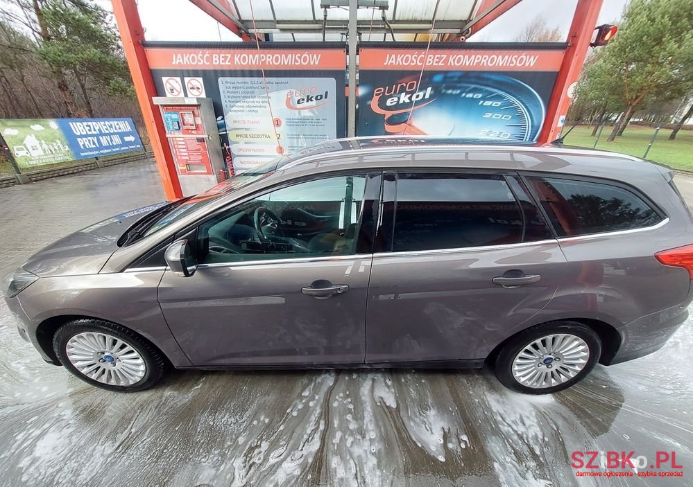 2011' Ford Focus photo #4