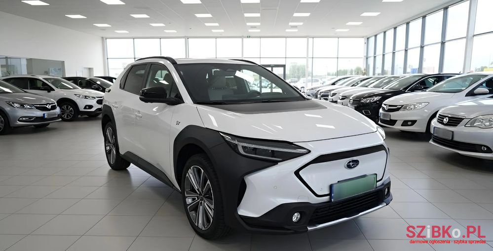 2023' Subaru Solterra Platinum Plus photo #4