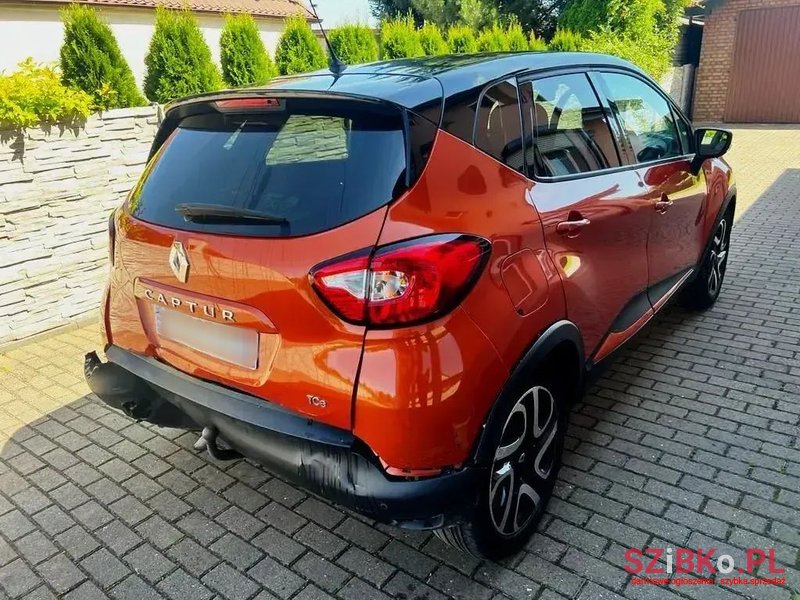 2015' Renault Captur photo #6