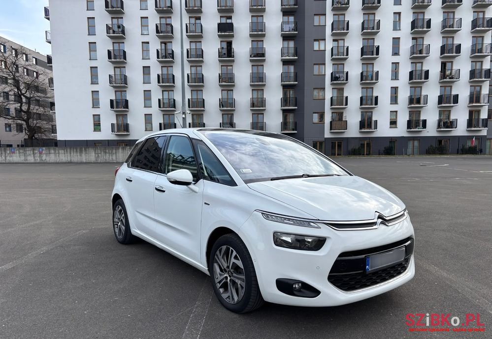 2014' Citroen C4 Picasso photo #3