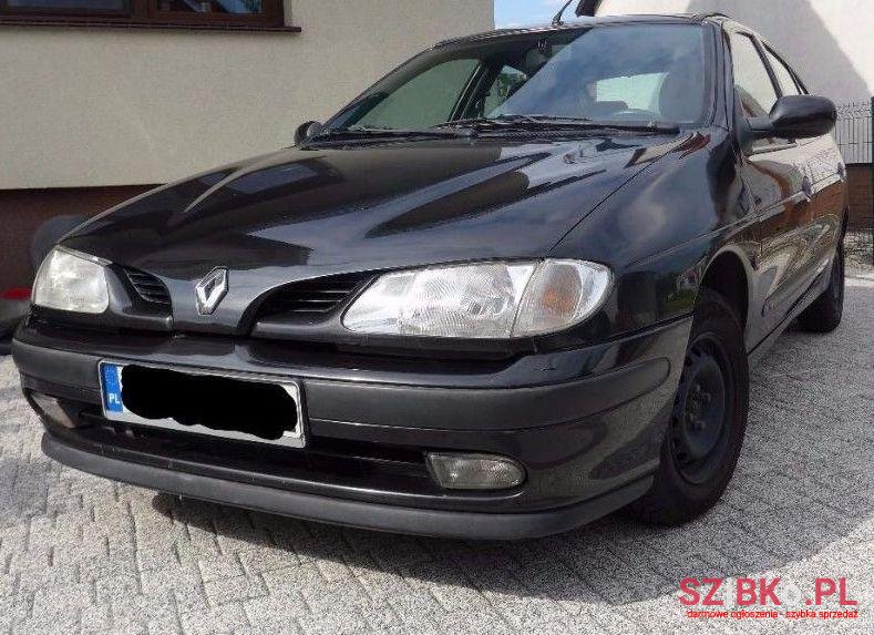 1997' Renault Megane photo #2