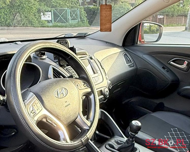 2010' Hyundai ix35 photo #3