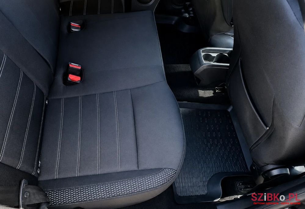 2020' Dacia Duster Ver-1-0-Tce-Prestige photo #2