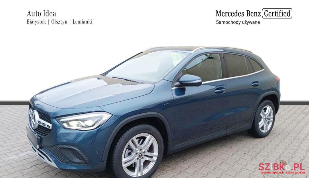 2020' Mercedes-Benz GLA photo #1