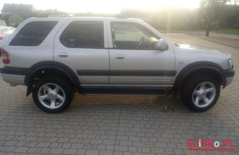 2004' Opel Frontera photo #1