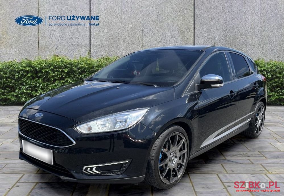 2015' Ford Focus photo #1