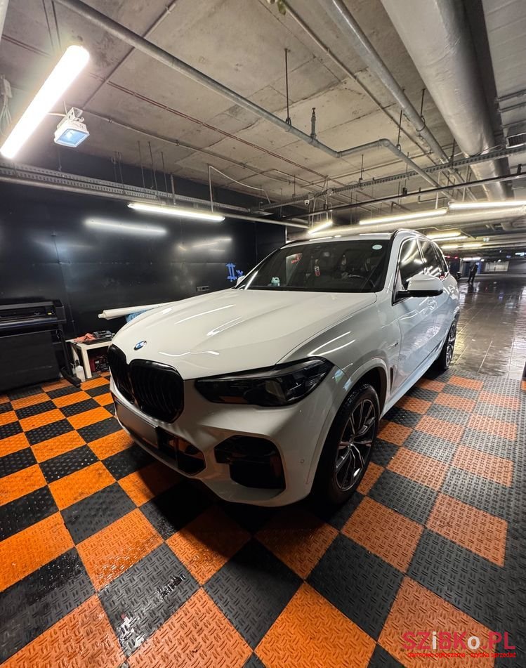 2022' BMW X5 Xdrive25D photo #3