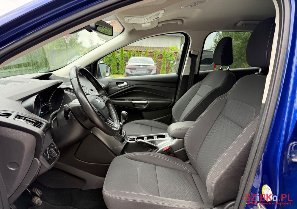 2017' Ford Kuga photo #5