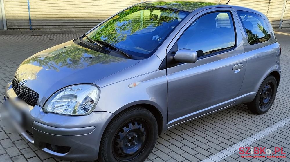 2005' Toyota Yaris photo #2