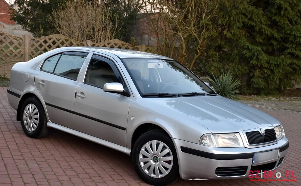 2007' Skoda Octavia 1.6 Tour photo #6