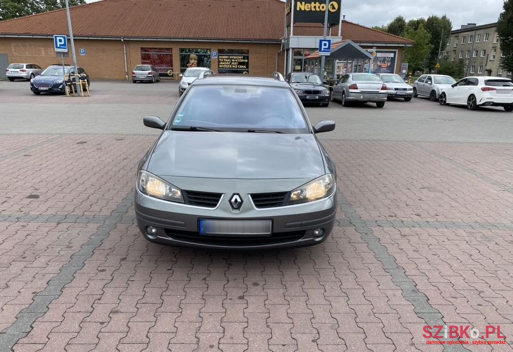 2006' Renault Laguna photo #2
