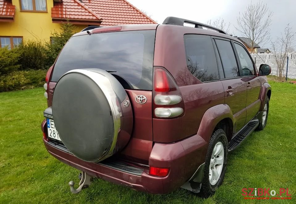 2003' Toyota Land Cruiser photo #4