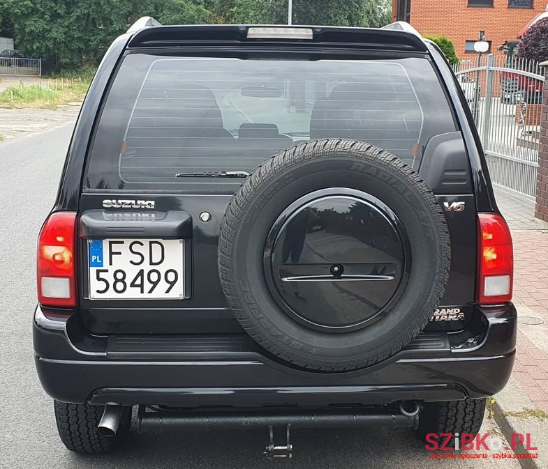 2005' Suzuki Grand Vitara photo #3