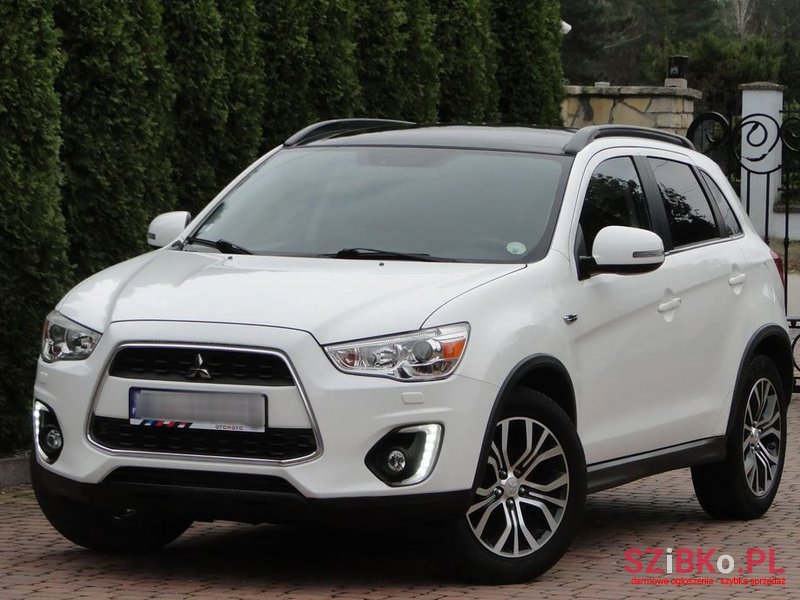 2016' Mitsubishi ASX photo #1