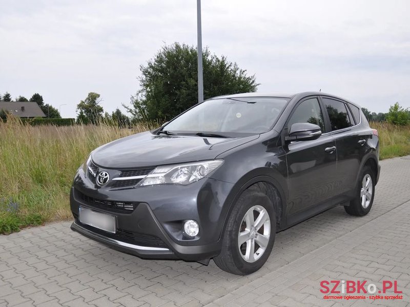 2013' Toyota RAV4 photo #1