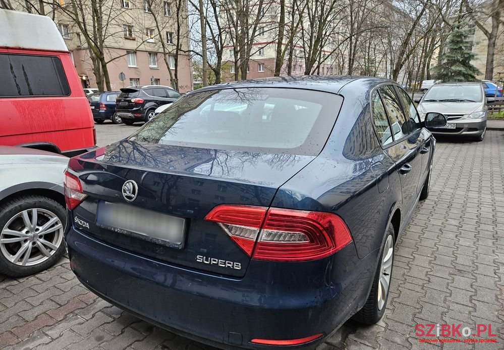 2014' Skoda Superb photo #5
