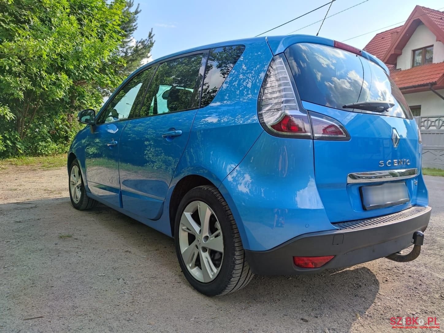 2012' Renault Scenic photo #4