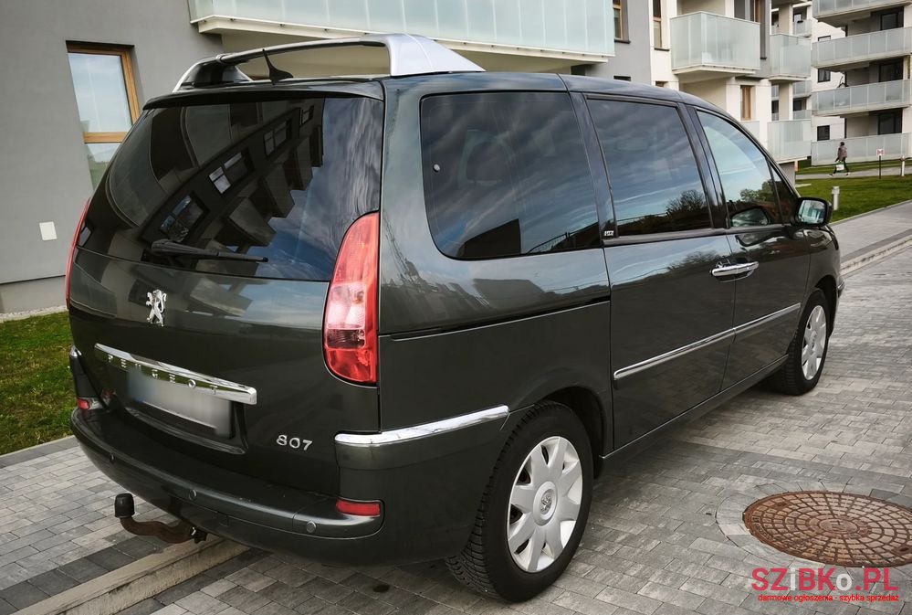 2008' Peugeot 807 photo #6