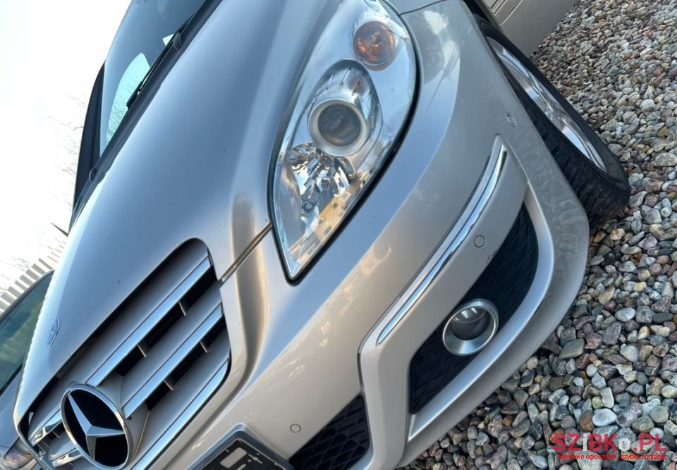 2009' Mercedes-Benz Klasa B photo #1