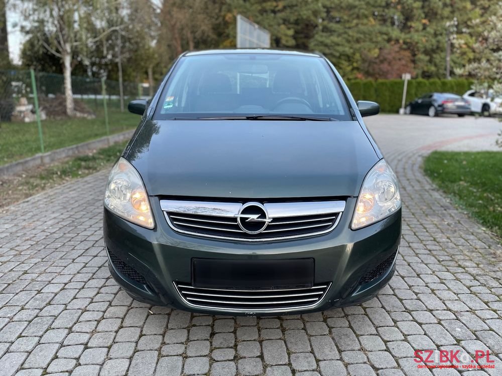 2009' Opel Zafira photo #4