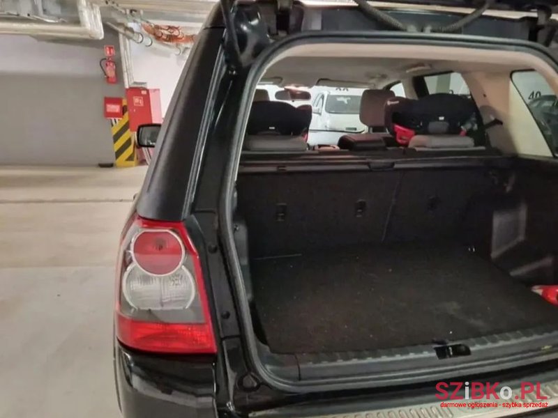 2010' Land Rover Freelander photo #4