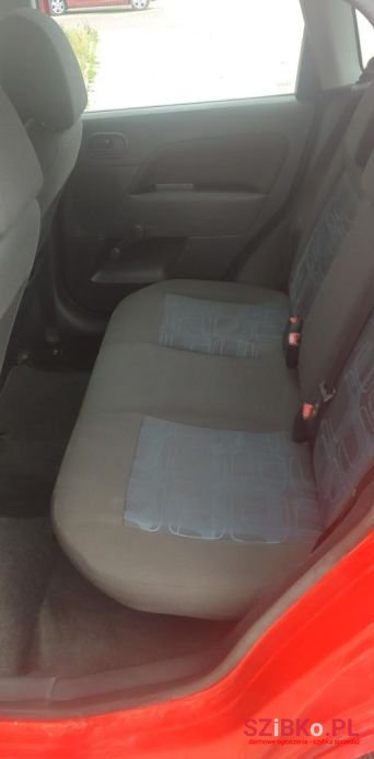 2006' Ford Fiesta photo #5