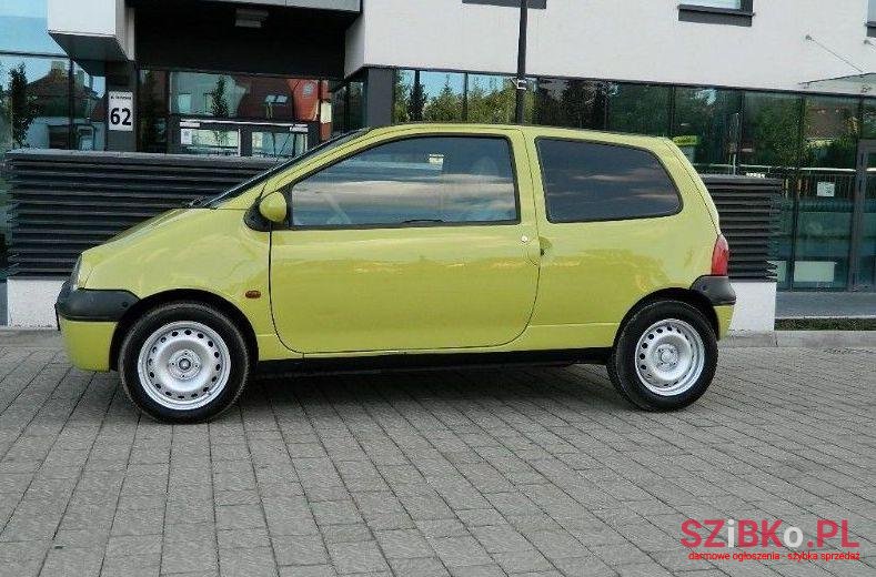 2002' Renault Twingo photo #2