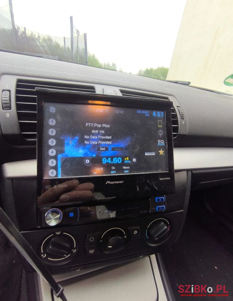 2006' BMW 1 Series 118D Dpf photo #5