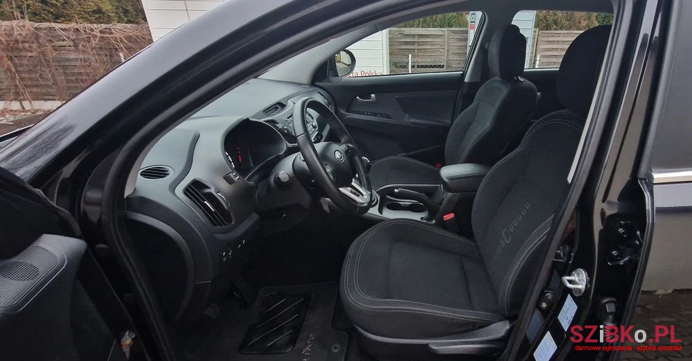 2010' Kia Sportage 1.6 Gdi L 2Wd photo #6