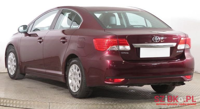 2012' Toyota Avensis photo #3