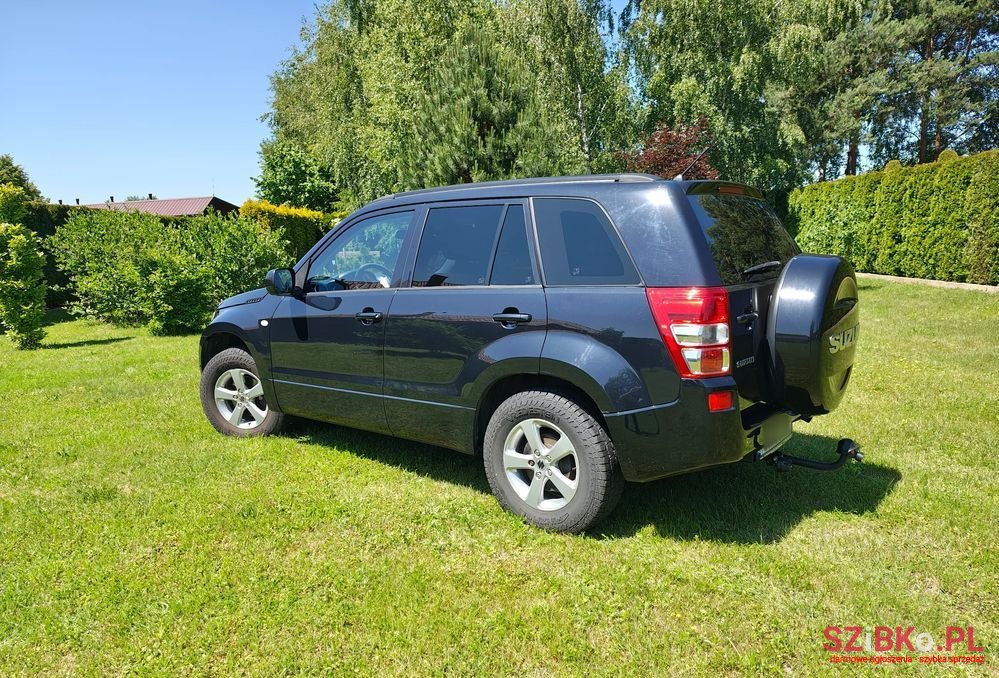 2005' Suzuki Grand Vitara 2.0 photo #2