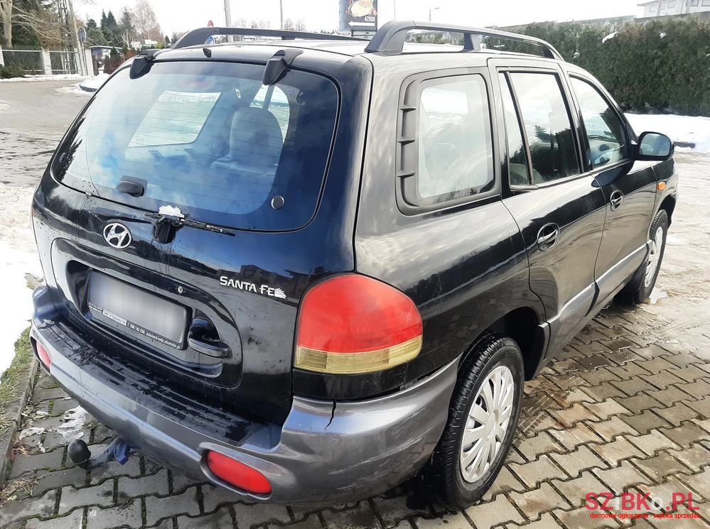 2005' Hyundai Santa Fe 2.4 Gls 2Wd photo #3