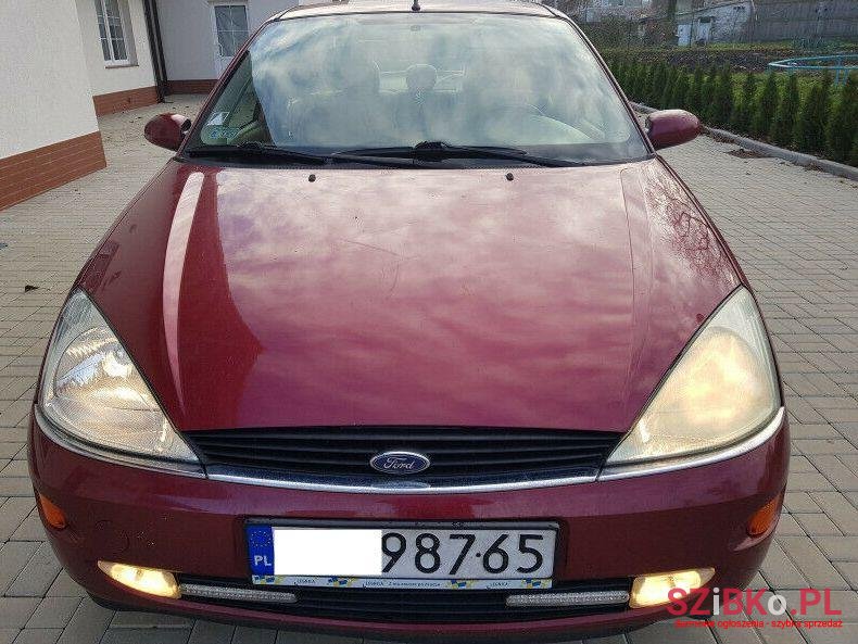 2000' Ford Focus photo #1